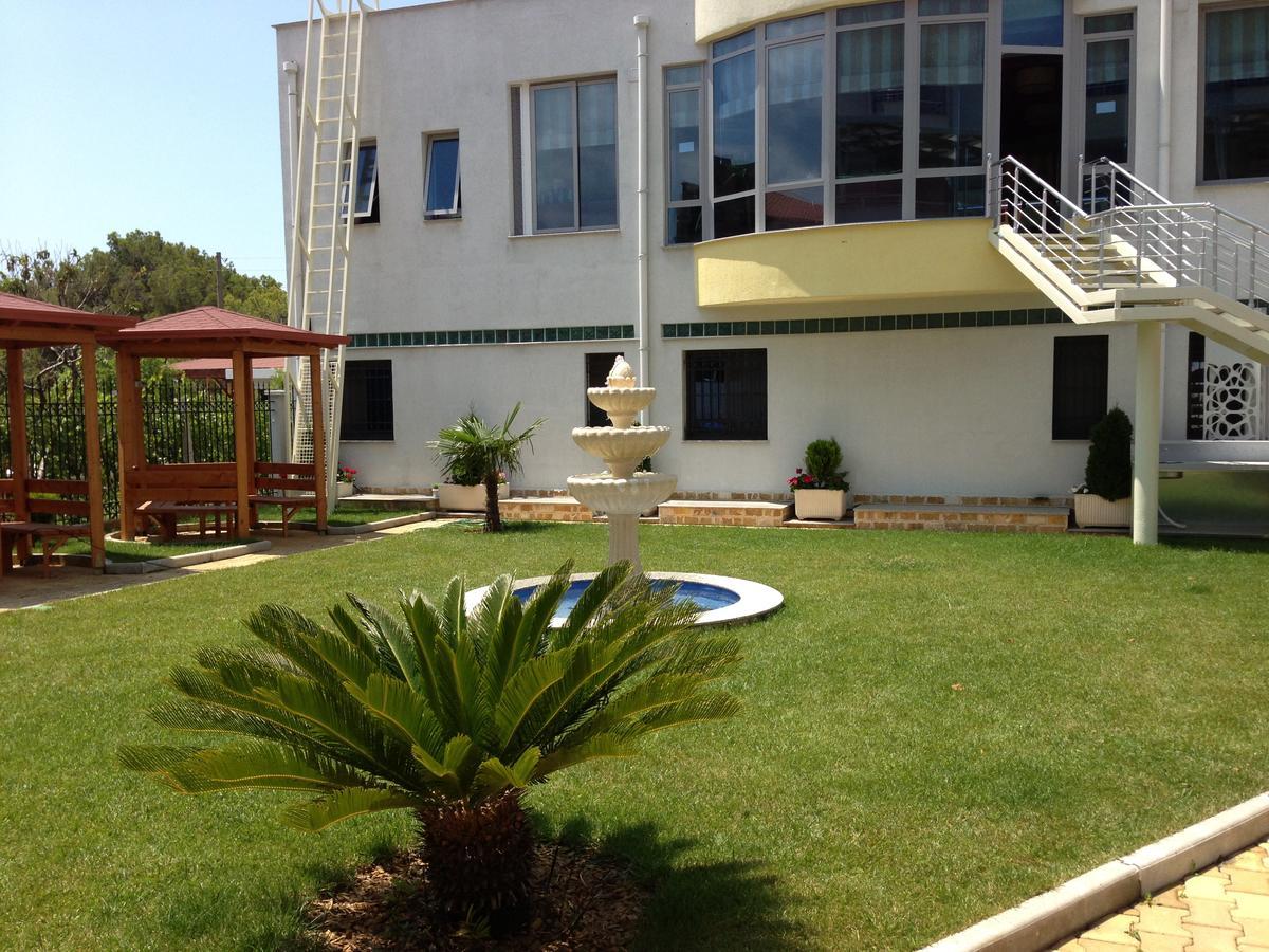 Hotel Alba Shëngjin Екстериор снимка